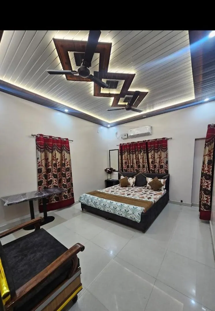 Homestay szállás Prakash Kunj Abode Of Light Apartman Váránaszi